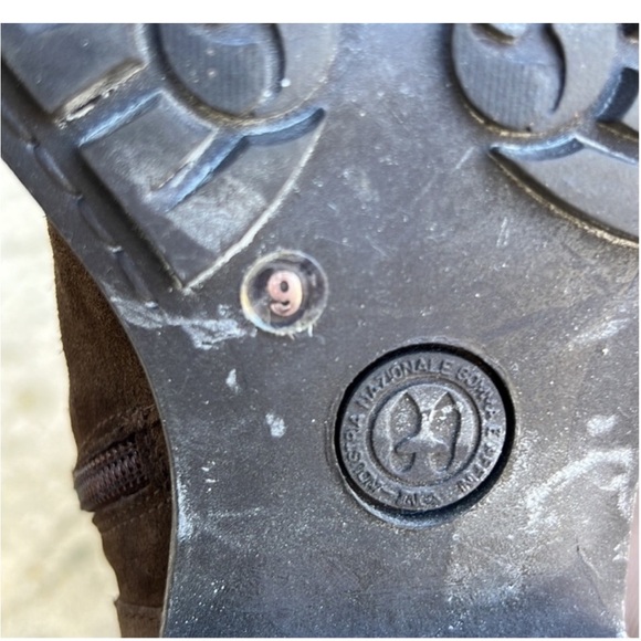 Aquatalia Women's Brown Suede Buckle Riding Boots Size 9 - Picture 7 of 11